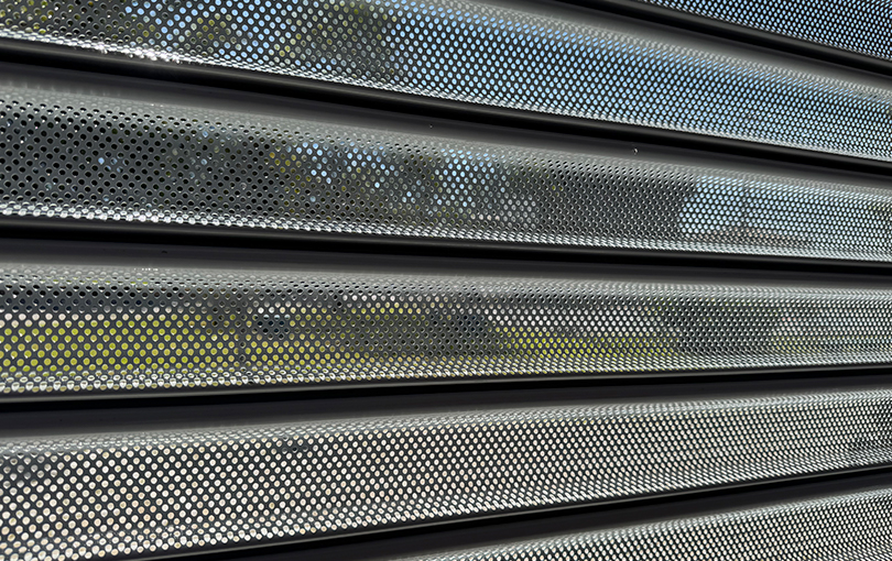 Saiba como portas automaticas fazem a diferenca no ambiente rural