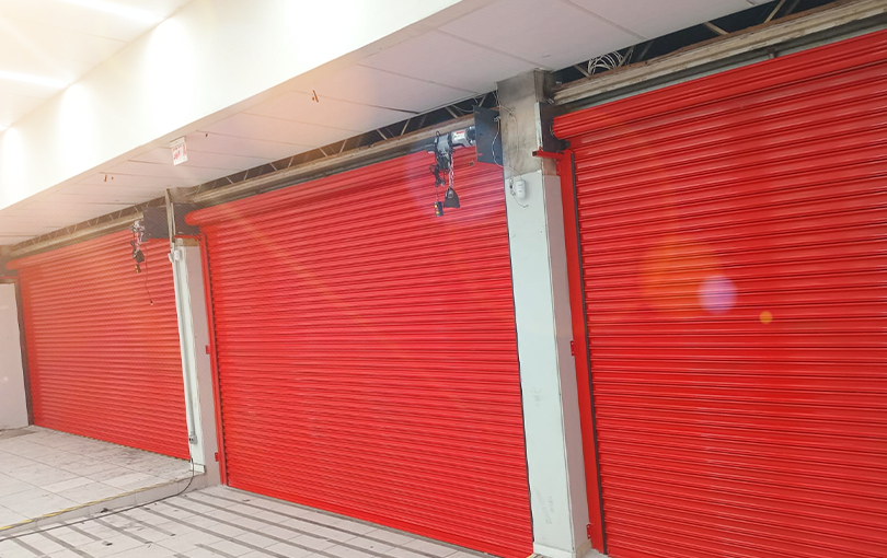 5 problemas comuns em portas de enrolar e como resolvê-los