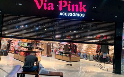 Portas de enrolar para lojas: como valorizar seu comércio com essa opção